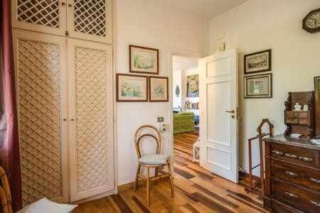 Gocce Villas - Sunshine Villa มัสซาลูเบรนเซ ภายนอก รูปภาพ