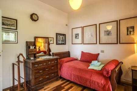 Gocce Villas - Sunshine Villa มัสซาลูเบรนเซ ภายนอก รูปภาพ